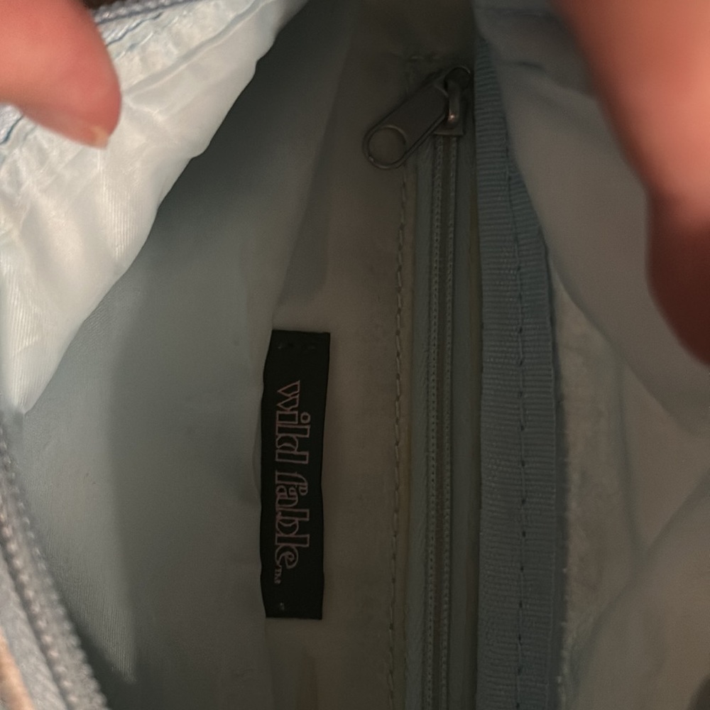 Wild fable fanny pack. Blue and white design. Linen colored adjustable strap. - Picture 3 of 8